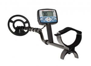 Minelab X-Terra 705 metal detector